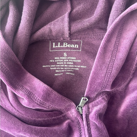 L.L.Bean Zip Up Valour Purple Hoodie Two Front Pockets Size Small - Picture 3 of 5